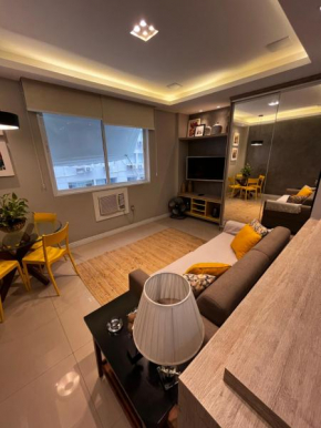 Melhor Apartamento estúdio completo e bem equipado em Copacabana Conforto Acessibilidade e muito bem localizado